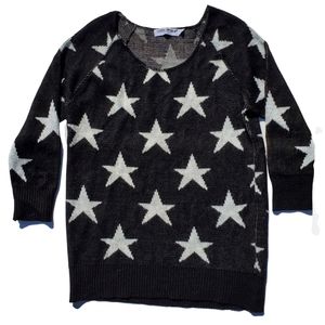 Star pattern oversize sweater